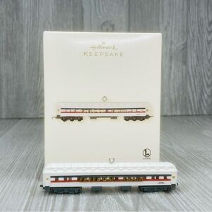 Hallmark Christmas Ornament 2007 Freedom Train Sleeper Lionel train collection